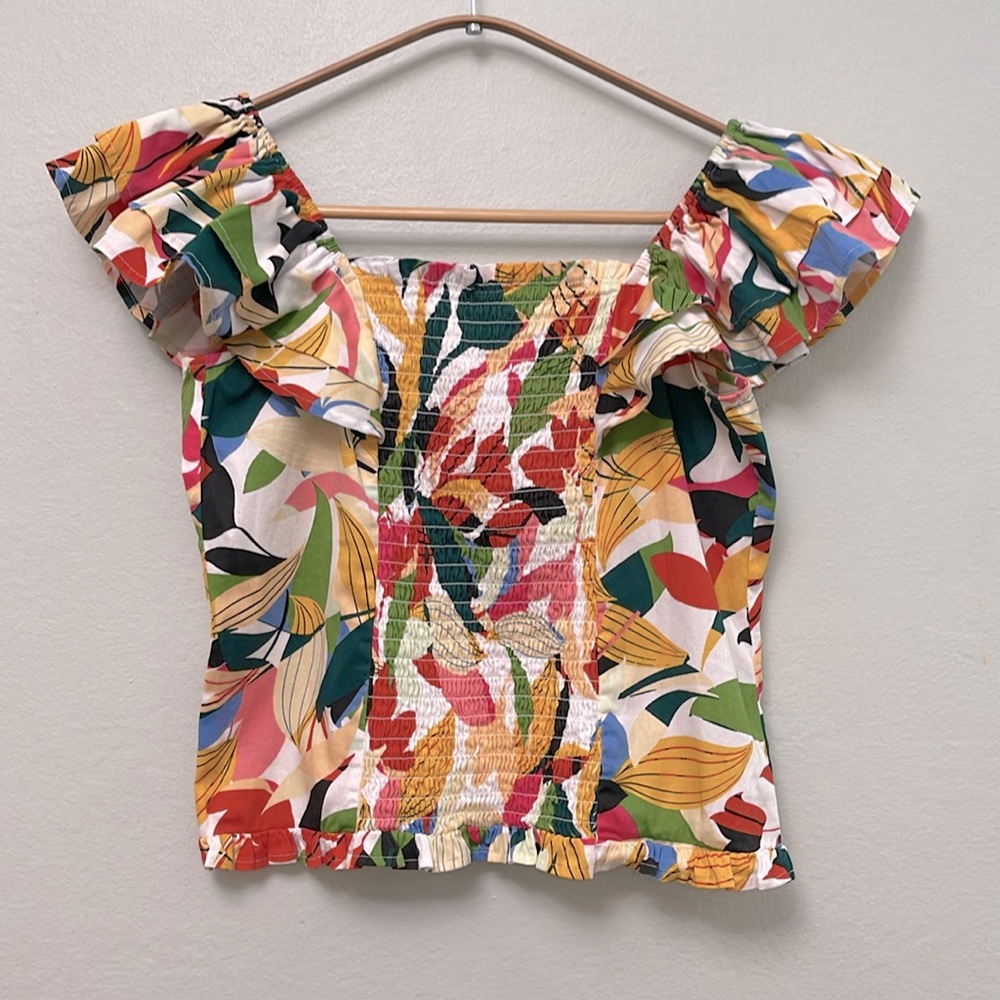 New York & Company Ruffle Shoulder Blouse, Tropical print Sz M